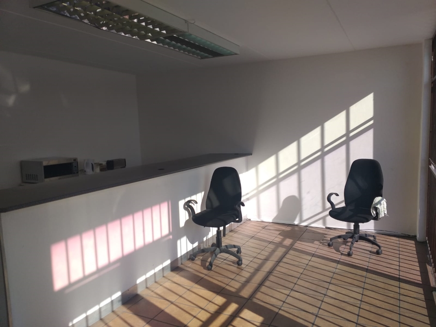 To Let Commercial Property for Rent in Bellville South Industria Western Cape